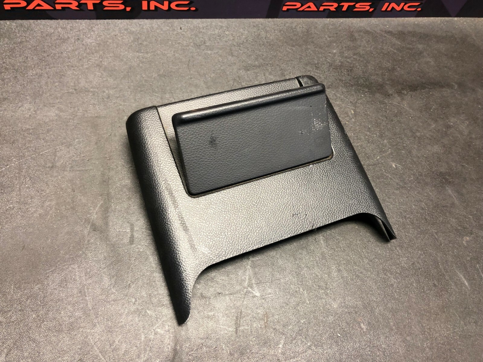 2008 INFINITI G37S G37 SPORT COUPE OEM REAR CENTER CONSOLE ASH TRAY eBay