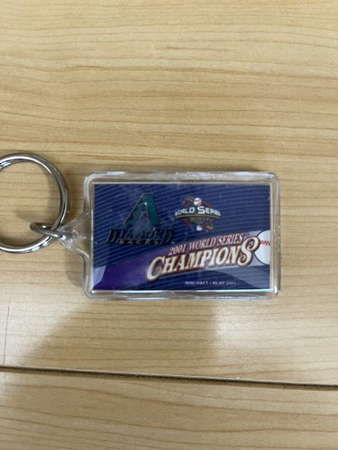 2001 World Series Champions Diamondback keychain  Phoenix, Arizona, Baseball - Picture 2 of 2