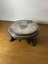 CHAUFFE PLAT MÉTAL ARGENTÉ PIEDS LION DESSOUS DE PLAT