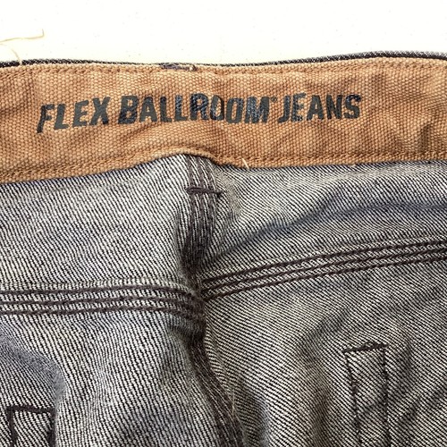 Duluth Trading Flex Ballroom Jeans Relaxed Fit Black Denim Men's Measures 42x30 - Picture 4 of 5