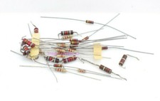 820 Ohm Resistor Lot From a Ham Estate bin68 