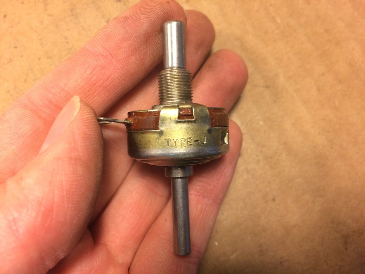 【ビンテージ希少】Allen-Bradley 500K-OHM typeJ NOS Vintage Allen Bradley 500k ohm Type J 1/4