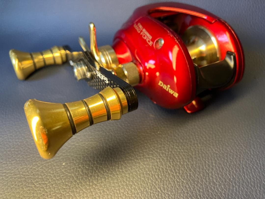 Daiwa ベイトリール Lasheed 150L SF 早技 カスタムハンドル Daiwa Lasheed 150L SF Baitcasting Reel Custom Handle No Box