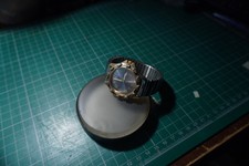 Vintage Guess waterpro men's wristwatch w/ Day  Date in good working condition