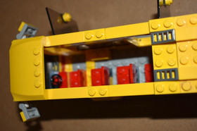 LEGO City 7641 City Corner 100% Complete with Instructions & 5 Minifigures