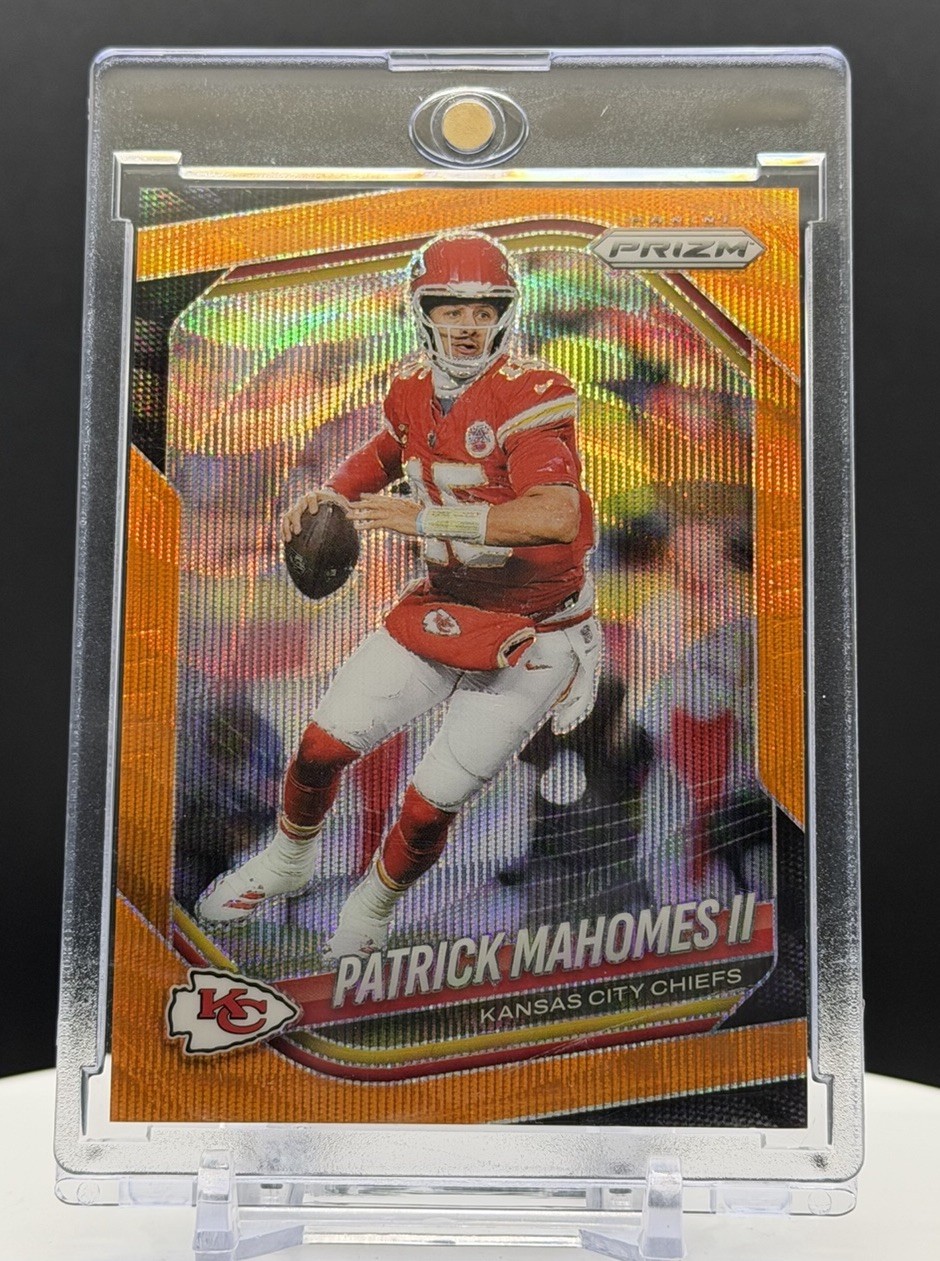 2025 Panini Prizm - Patrick Mahomes II #26 Orange Wave Prizm /65