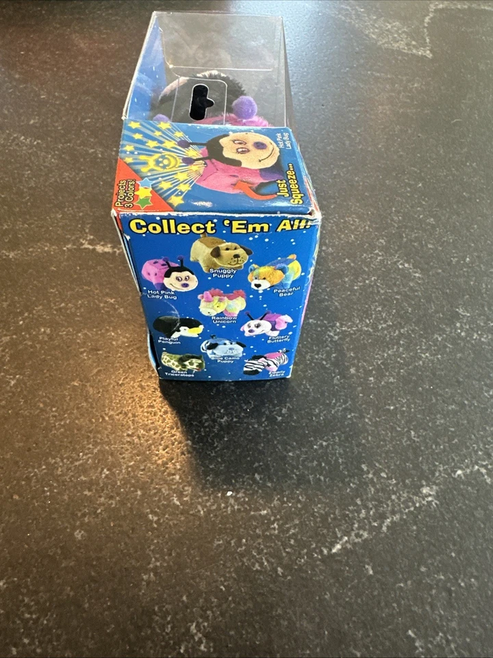 Pillow Pets Mini Dream Lites Hot Pink Lady Bug - Image 4 of 4