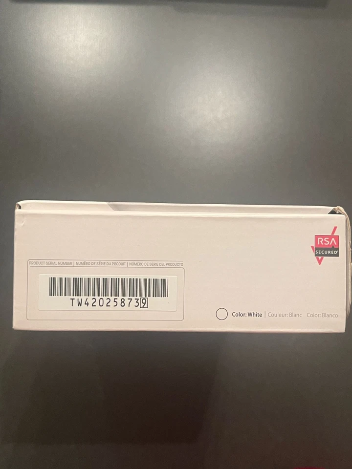 Nintendo DSi Console System RARE White Color NEW Factory Sealed - Image 4 of 4