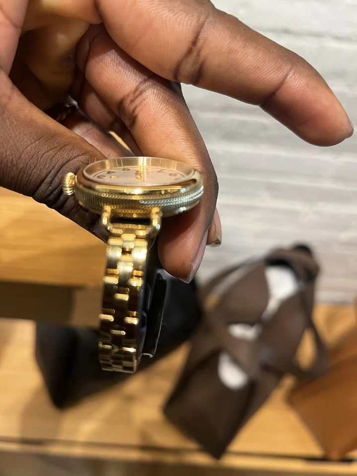 Reloj Shinola The Birdy Mujer – Pulsera Oro, Esfera Blanca (34mm) Foto 4 de 4