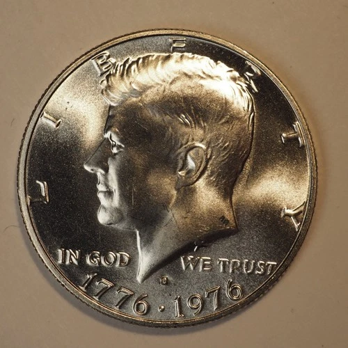 1976 *S*KENNEDY SILVER UNC  HALF  DOLLAR***NICE !*** FREE SHIPPING! C1402