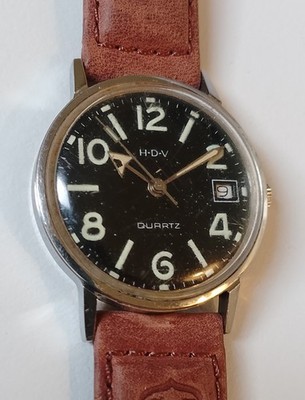 H-D-V Armbanduhr Herrenuhr Quarzuhr Lederarmband Datum Wasserresistent P10