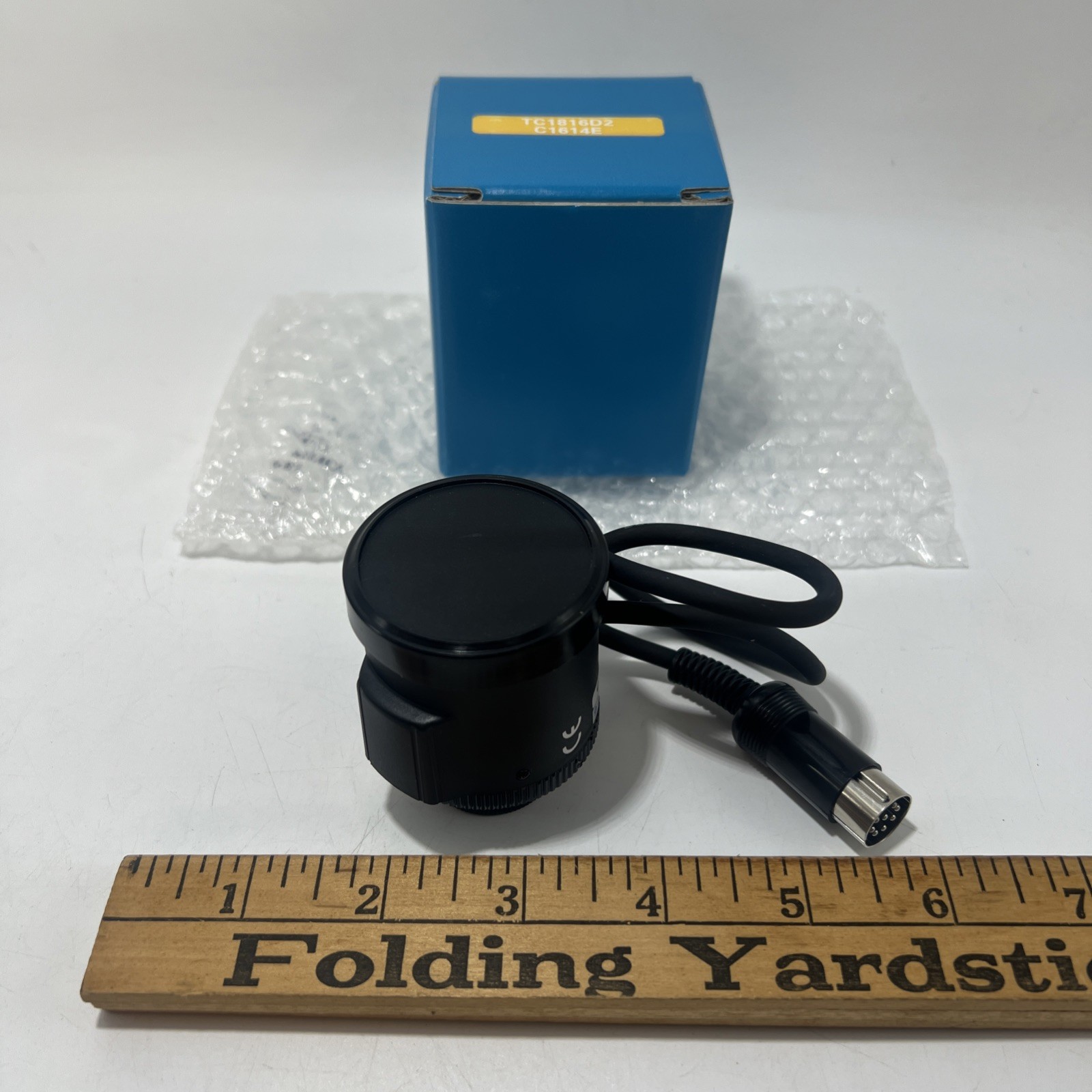 VTG NOS Philips CCTV Tv Lens TC1816D2 16mm 1: 1.4 Made In Japan NIB C1614E