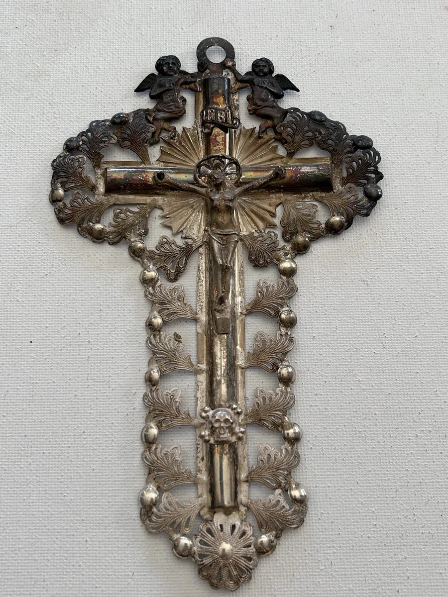 Crocifisso Da Parete Romano In Resina 29,2 Cm – Finitura Argento E Marrone, Gesù Crocifisso, Oggetto Religioso