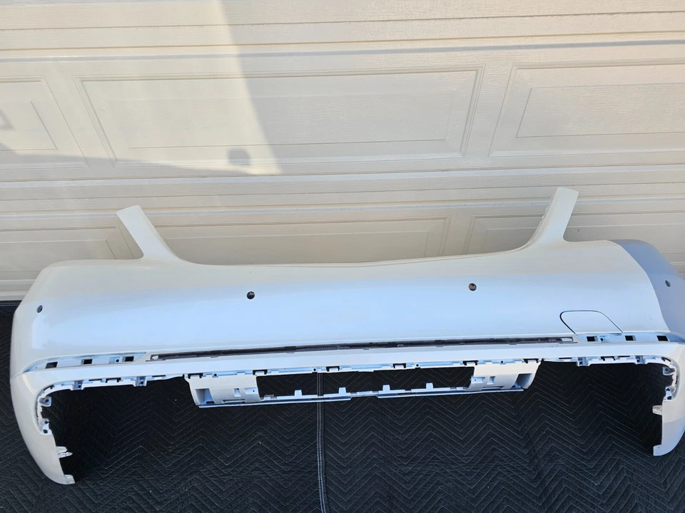 Оригинальный задний бампер для Mercedes Benz S 600 Maybach 2014 2015 2016 2017 годов выпуска - Изображение 2 из 4