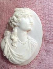 Beautiful Antique High Relief Hand Carved Loose Shell Cameo Portrait of Woman