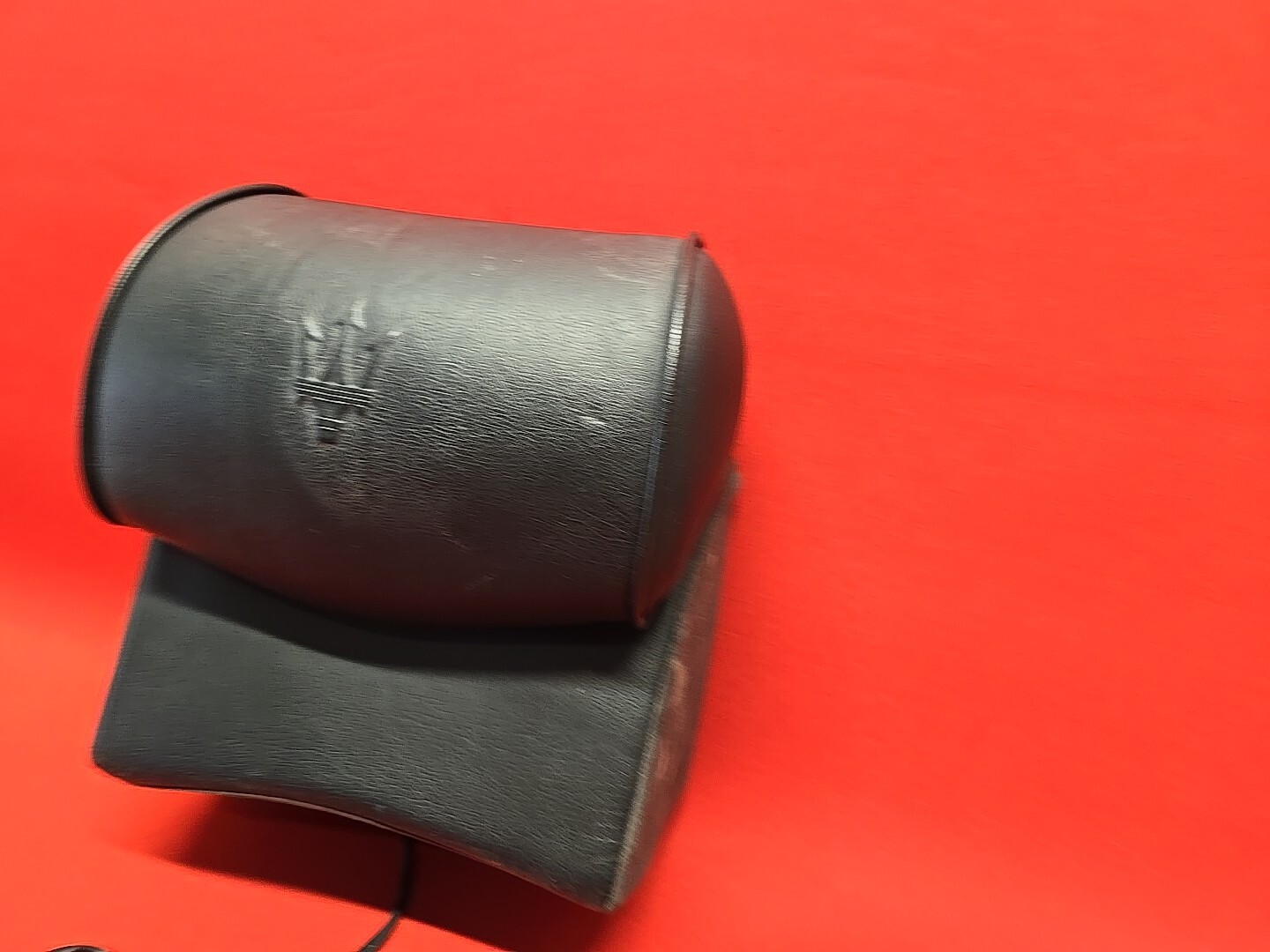 2003 - 2007 Maserati Quattroporte REAR CENTER Headrest Black Leather 981421700