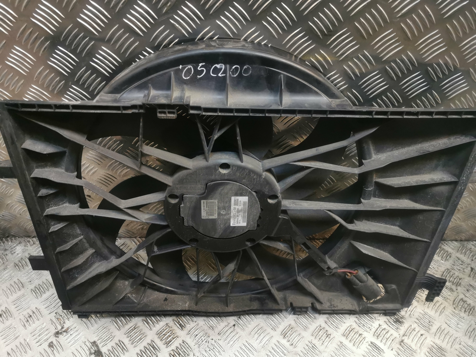 MERCEDES W203 RADIATOR FAN CCLASS S203 CL203 1.8 Kompressor OEM