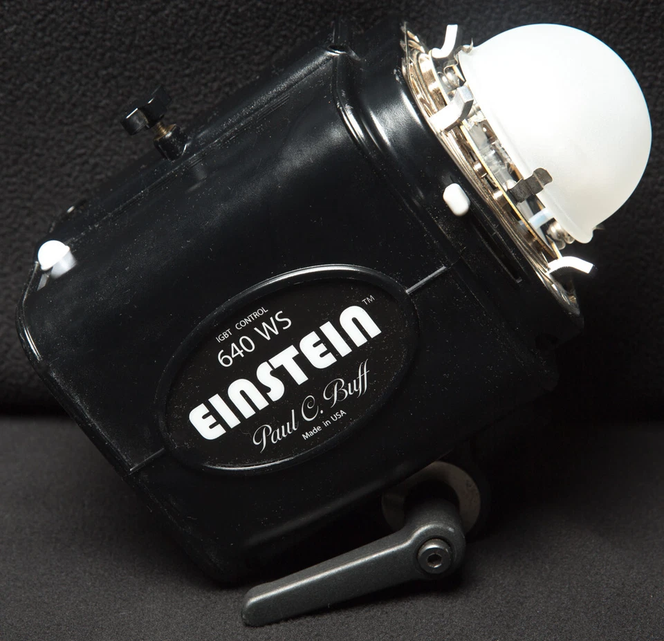 Paul C Buff Einstein E640 Flash 640WS only 213 flashes, Complete kit, FREE SHIP! - Image 3 of 4