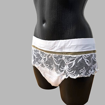 La Perla Exklusiver Panty  Gr. 44 Spitze + Stoff Luxus Dessous Neu