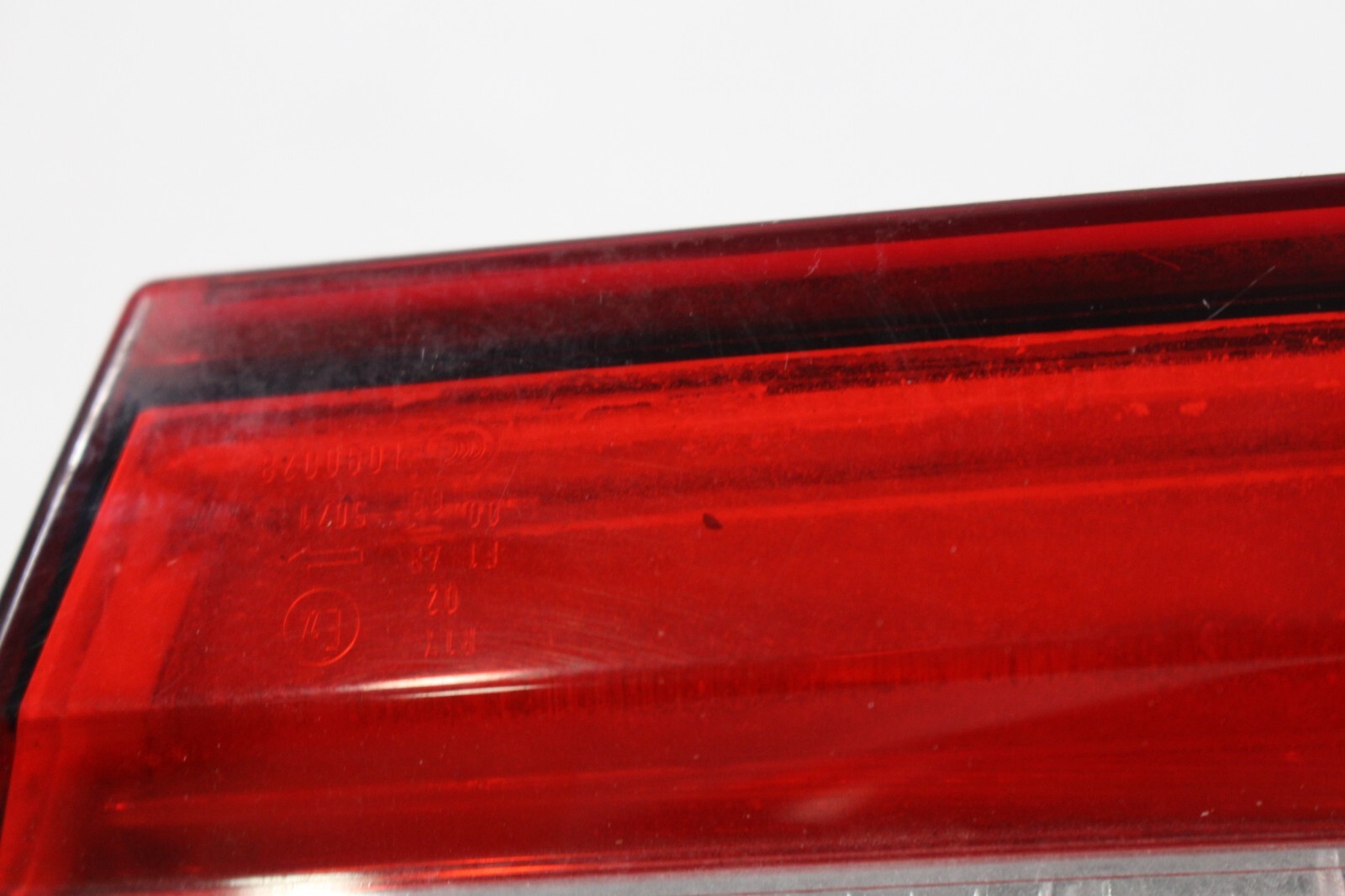 2014 Maserati Quattroporte, RH, Inner Tail Lamp, Scratches, Used, P/N 670009228