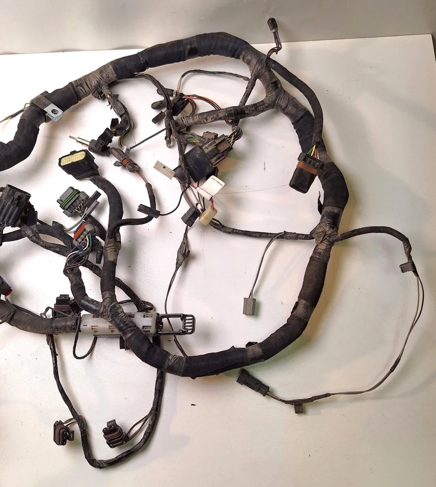 2010 Victory Vision 8-Ball Main Wiring Harness Loom Plugs Relays Used Nr. 179 Foto 3 de 4