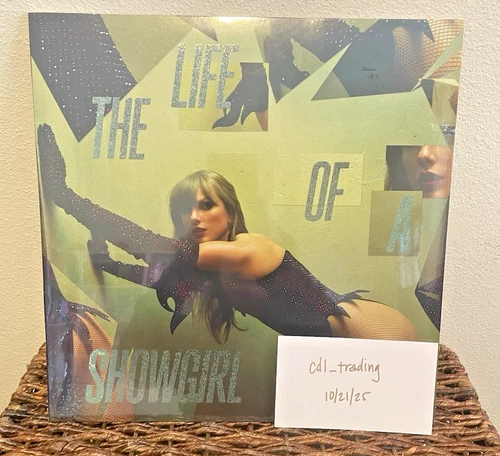 The Life Of A Showgirl Shiny Bug Wintergreen Onyx Marbled Vinyl Taylor Swift