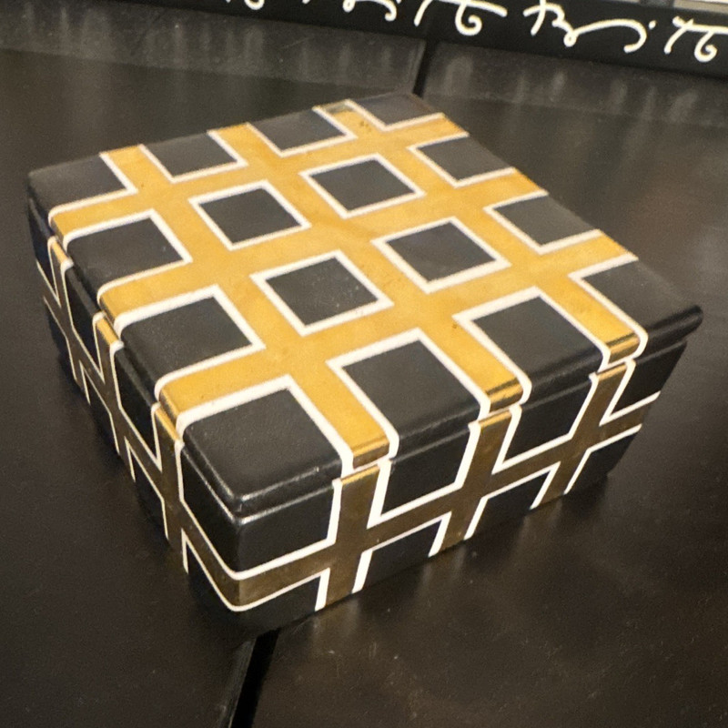 Wayland Gregory Handmade ceramic Square Geometric Lined Jewelry Box 4x4x4 Black