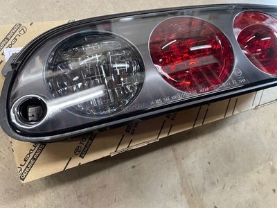 Genuine Toyota Supra 1997 - 1998 OEM Tail Light Lens Passenger Side for sale online Genuine Toyota Supra 1997 - 1998 OEM Tail Light Lens Passenger Side for sale online