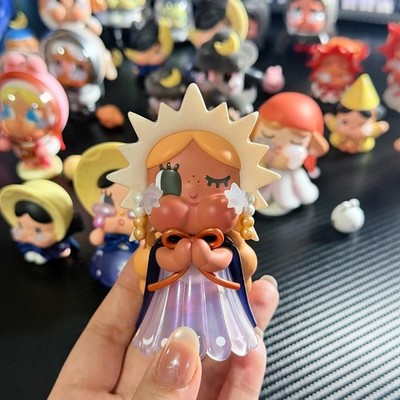 【値引き交渉可】crybaby crying to the moon フィギュア POP MART CRYBABY Crying To The Moon Series Blind Box Figure