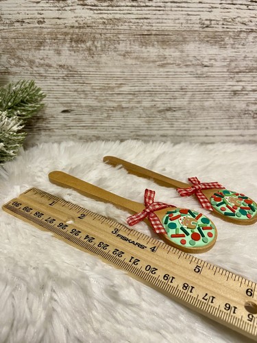 GINGERBREAD Themed Wooden Spoons Tiered Tray Decoration Holiday Decor CHRISTMAS - Picture 5 of 6
