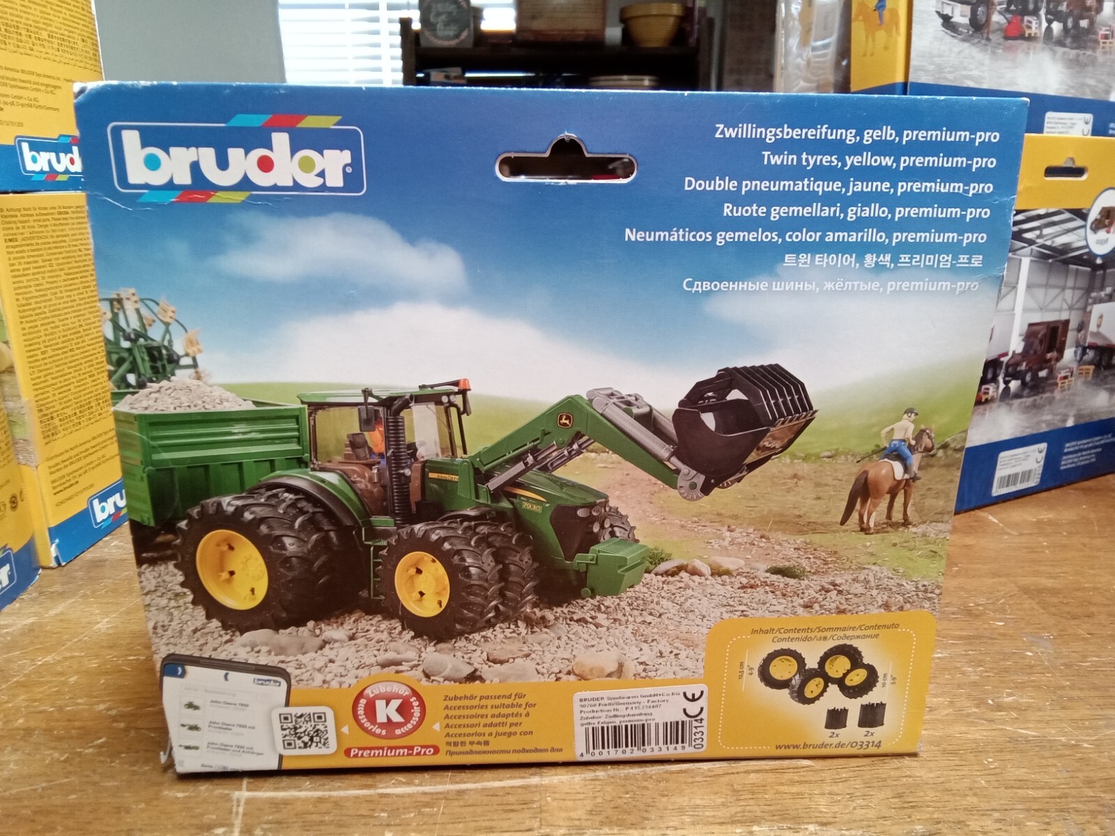 Bruder Bworld 03314 K Accessories In Box Made In Germany Tractor Tires