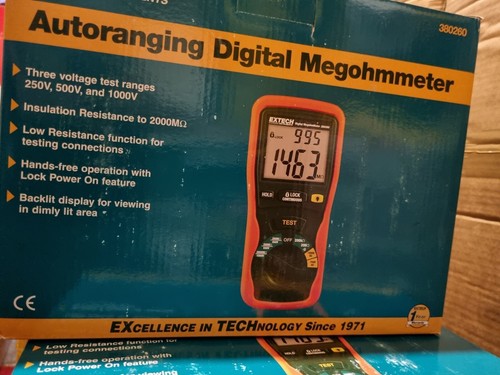 EXTECH 380260 Autoranging Digital Megohmmeter Insulation. Brand New - Picture 2 of 6