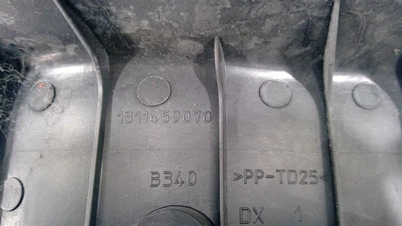 Dodge Promaster Ram 1500 2015-2015 panel de moldura cubierta de moldura OEM 1311459070 Foto 3 de 4