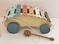 New Childrens Xylophone Pull Toy with Small Mallet 8 Notes 9" long