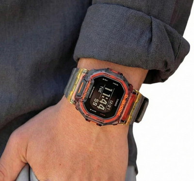 Casio G-Shock GBD-200SM-1A5DR G-SQUAD Bluetooth Step Tracker Skelett Uhr NEU