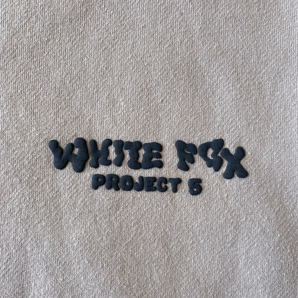 White Fox Project 5 Hoodie S/M Beige Oversized Fit Graphic Pullover Jumper - Image 3 of 4