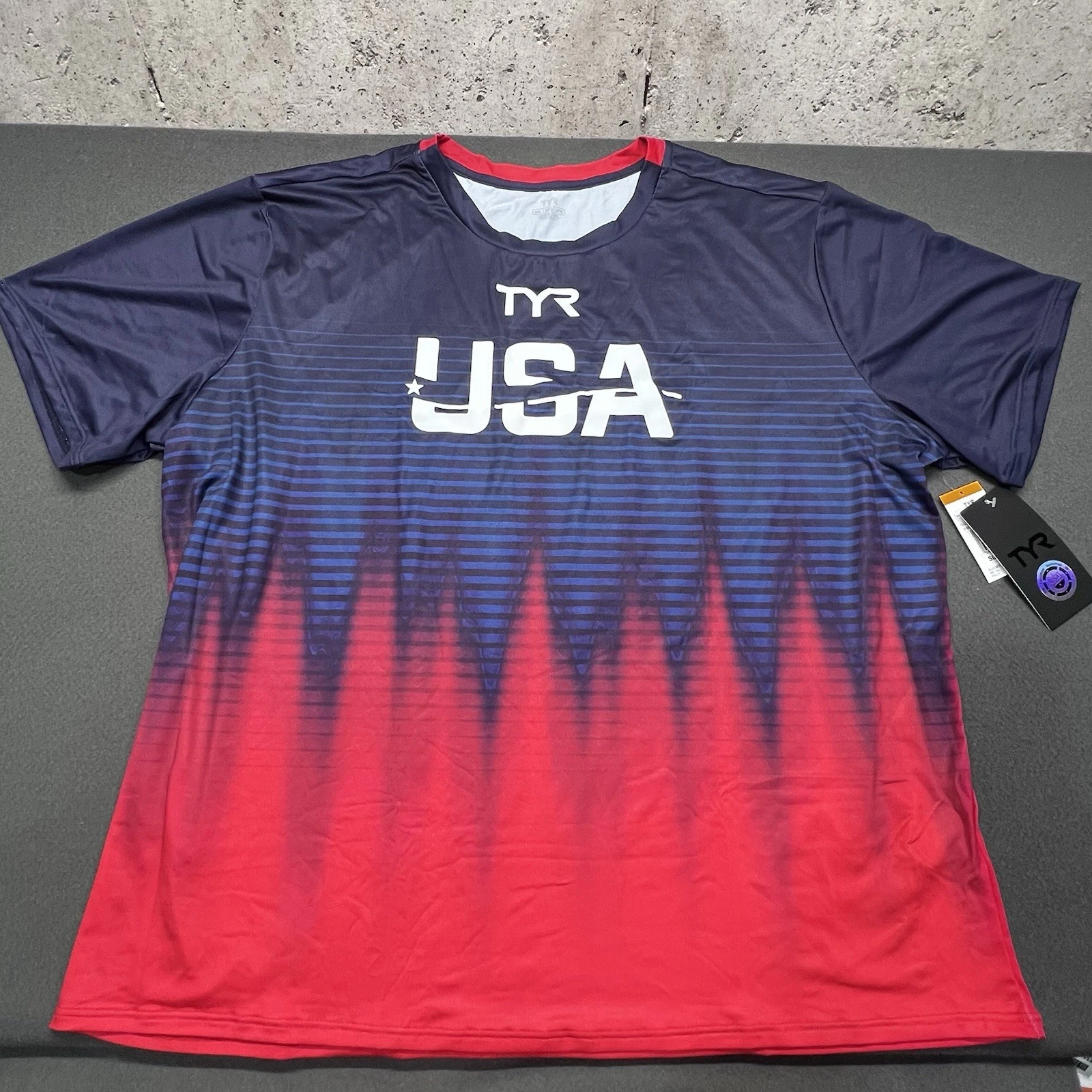 NWT - TYR USA Climadry Short Sleeve Tee Shirt - Adult 2XL - MSRP $59