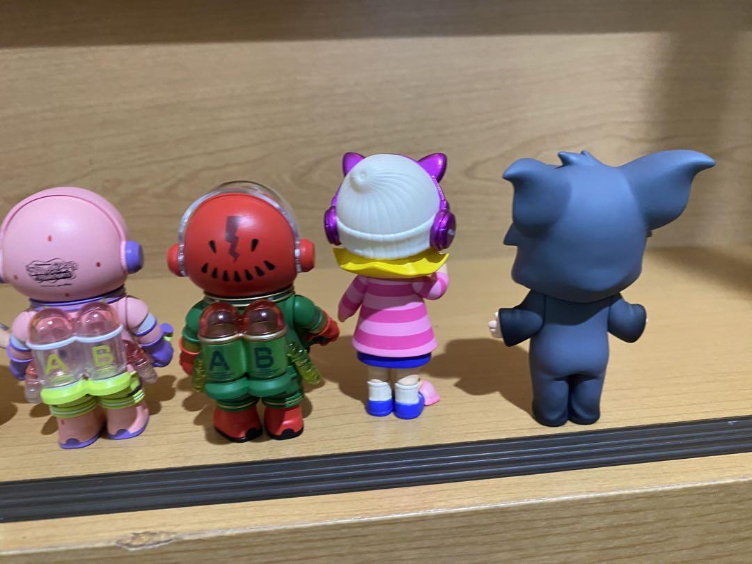 POPMART MOLLY × TOM & JERRY フィギュア MOLLY × TOM & JERRY Figurine - POP MART (United States)