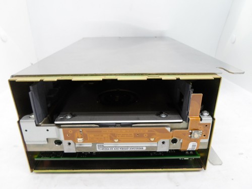 Quantum SDLT600 Drive SCSI LVD W/Tray for M1500 M2500 6420709-27 70-85390-02 - Picture 3 of 6