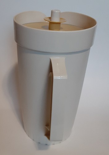 Vintage Tupperware 2 Quart Krug Ernte Gold 800-9 Mandel Druckknopf Deckel - Bild 2 von 8