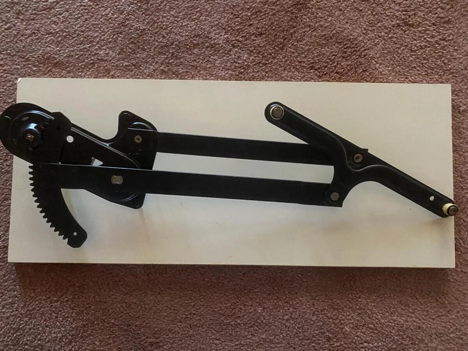 RENAULT5, LECAR, CONDUCTORES IZQUIERDA N.O.S. MECANISMO OPERADOR VENTANA VERSIÓN REFORZAR Foto 2 de 3