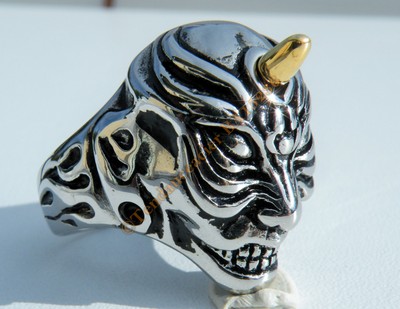 Bague Chevaliere Skull Pur Acier Inox Argenté Tete de Mort Satan Diable Corne Or