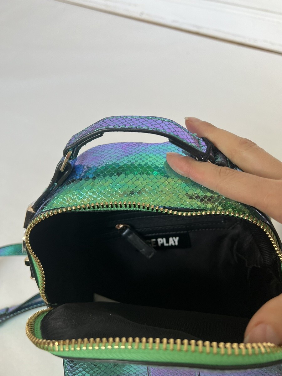 Ice Play By Iceberg Iridescent Blue And Green Mini Backpack  display picture 1