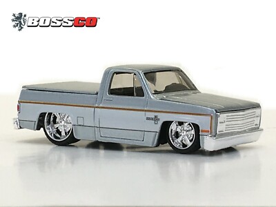 Maisto BossCo SQUAREBODY 1987 Chevy Silverado 87 Chevrolet Metallic Silver Loose