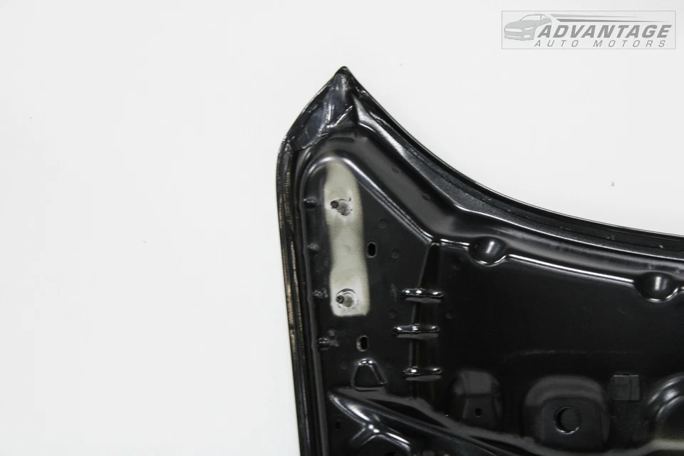 Jeep Renegade Latitude 2015-2018 capó delantero capó carcasa panel negro OEM Foto 3 de 4