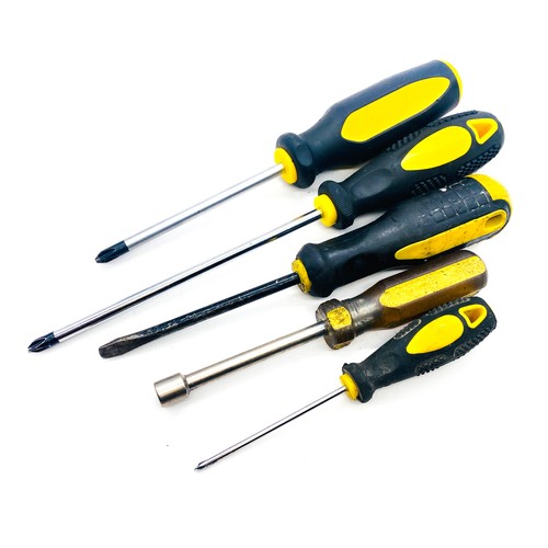 5 Pcs Task Force and Assorted Phillips, Slotted, Bit Driver Screwdriver Set - 第 1/9 張圖片