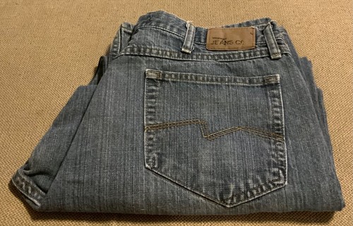 Wrangler Men's Medium Wash Blue Jeans 