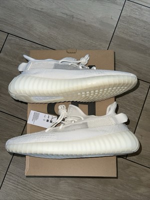 Adidas Yeezy boost 350 V2 BONE Brand new