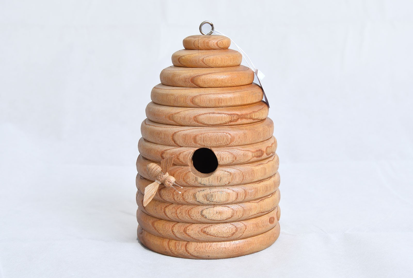 Wooden Bird House Nesting Box - Round Bee Hive