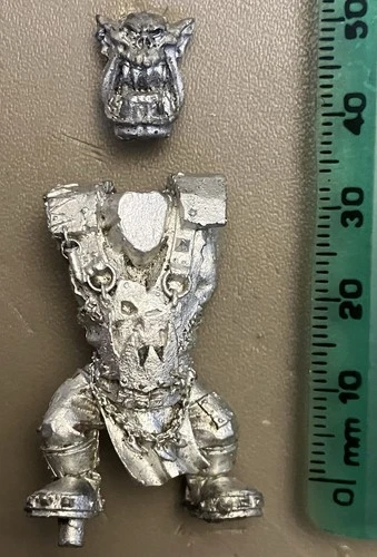 GW Citadel 00s WH40k Space Orks metal " Ork Warboss Body & Head “ Parts Bits